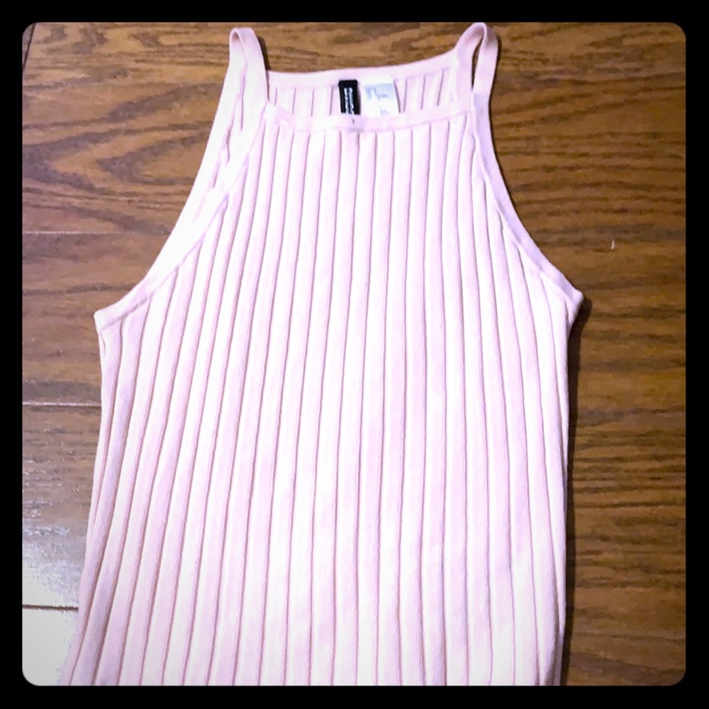 pink shirt